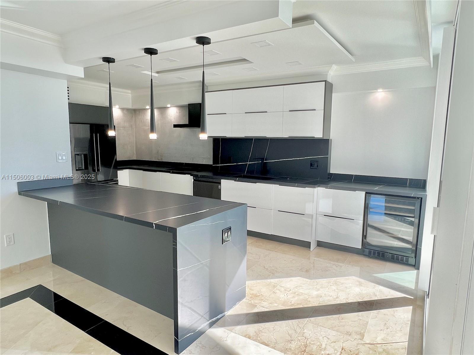 3370 Hidden Bay Dr 2415, Aventura, FL 33180, 3 Bedrooms Bedrooms, ,2 BathroomsBathrooms,Residential,For Sale,Hidden Bay Dr,A11506003