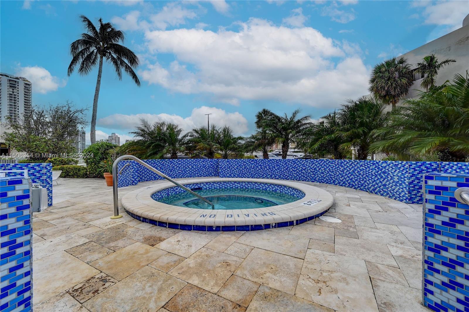 19707 Turnberry Way, Aventura, FL, 33180 United States, 2 Bedrooms Bedrooms, ,2 BathroomsBathrooms,Residential,For Sale,Turnberry Way,A11506354