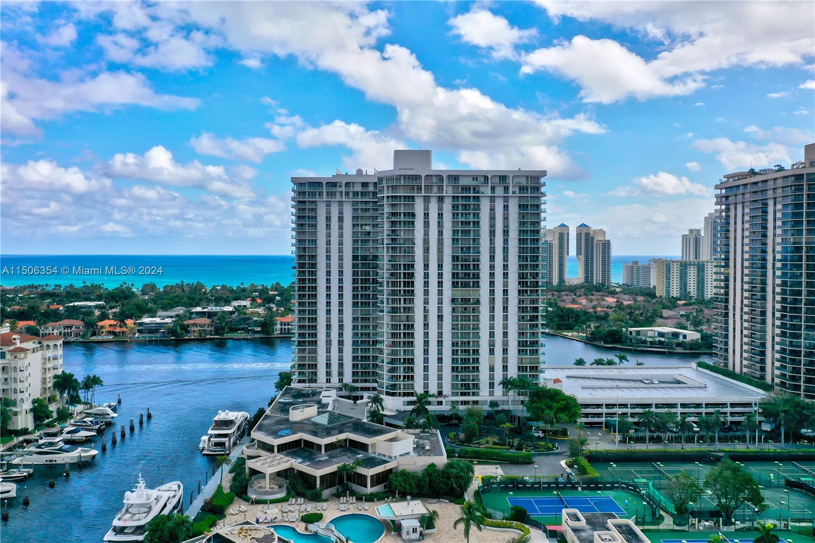 19707 Turnberry Way, Aventura, FL, 33180 United States, 2 Bedrooms Bedrooms, ,2 BathroomsBathrooms,Residential,For Sale,Turnberry Way,A11506354