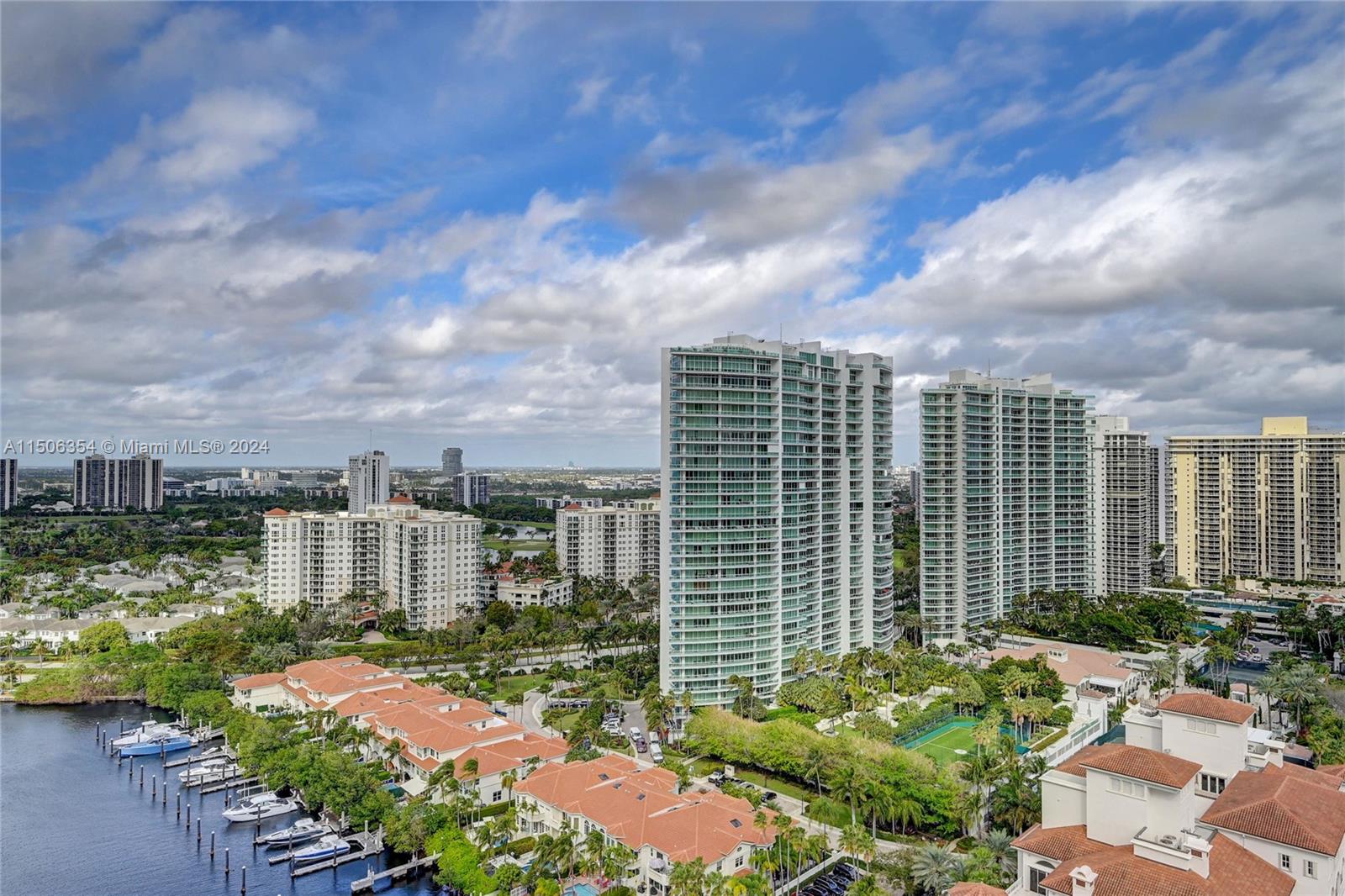 19707 Turnberry Way, Aventura, FL, 33180 United States, 2 Bedrooms Bedrooms, ,2 BathroomsBathrooms,Residential,For Sale,Turnberry Way,A11506354