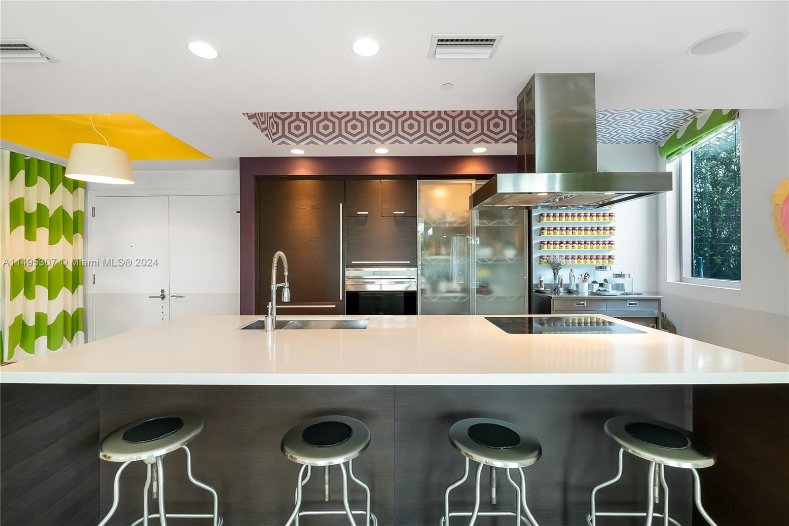 1445 16th St 305, Miami Beach, Florida 33139, 2 Bedrooms Bedrooms, ,2 BathroomsBathrooms,Residential,For Sale,1445 16th St 305,A11495307