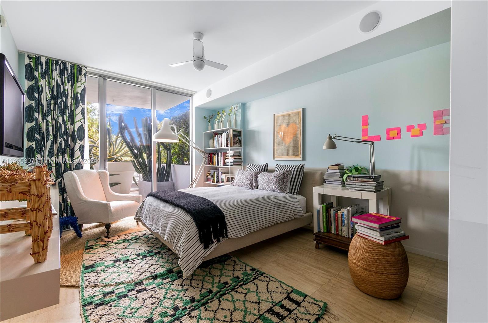 1445 16th St 305, Miami Beach, Florida 33139, 2 Bedrooms Bedrooms, ,2 BathroomsBathrooms,Residential,For Sale,1445 16th St 305,A11495307