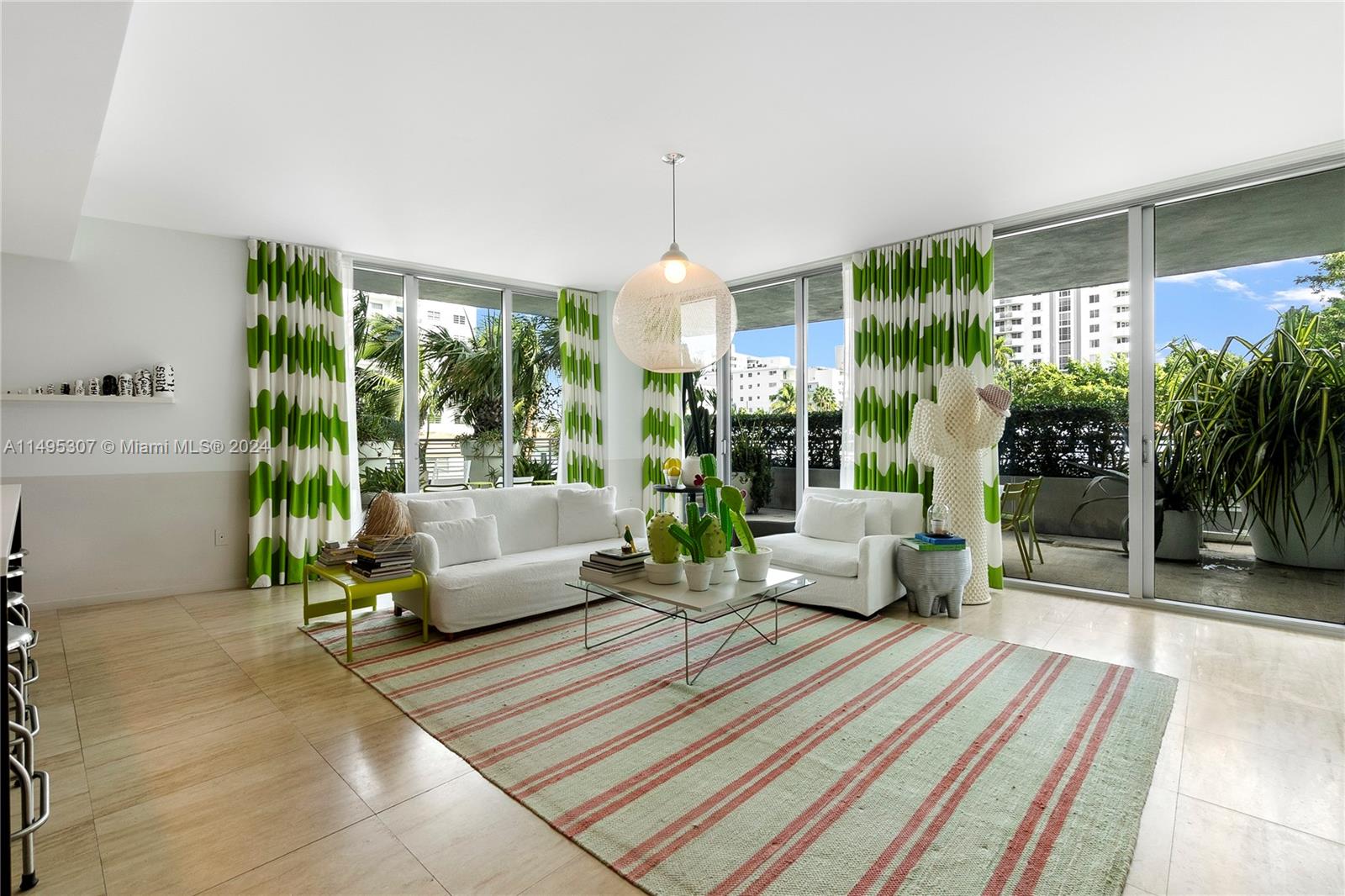 1445 16th St 305, Miami Beach, Florida 33139, 2 Bedrooms Bedrooms, ,2 BathroomsBathrooms,Residential,For Sale,1445 16th St 305,A11495307