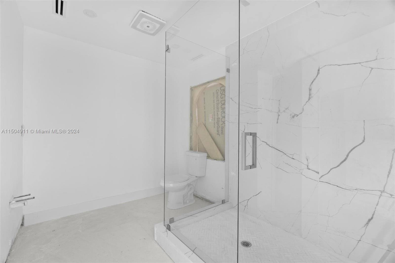 665 NE 117th st, Biscayne Park, Florida 33161, 4 Bedrooms Bedrooms, ,3 BathroomsBathrooms,Residential,For Sale,665 NE 117th st,A11504911