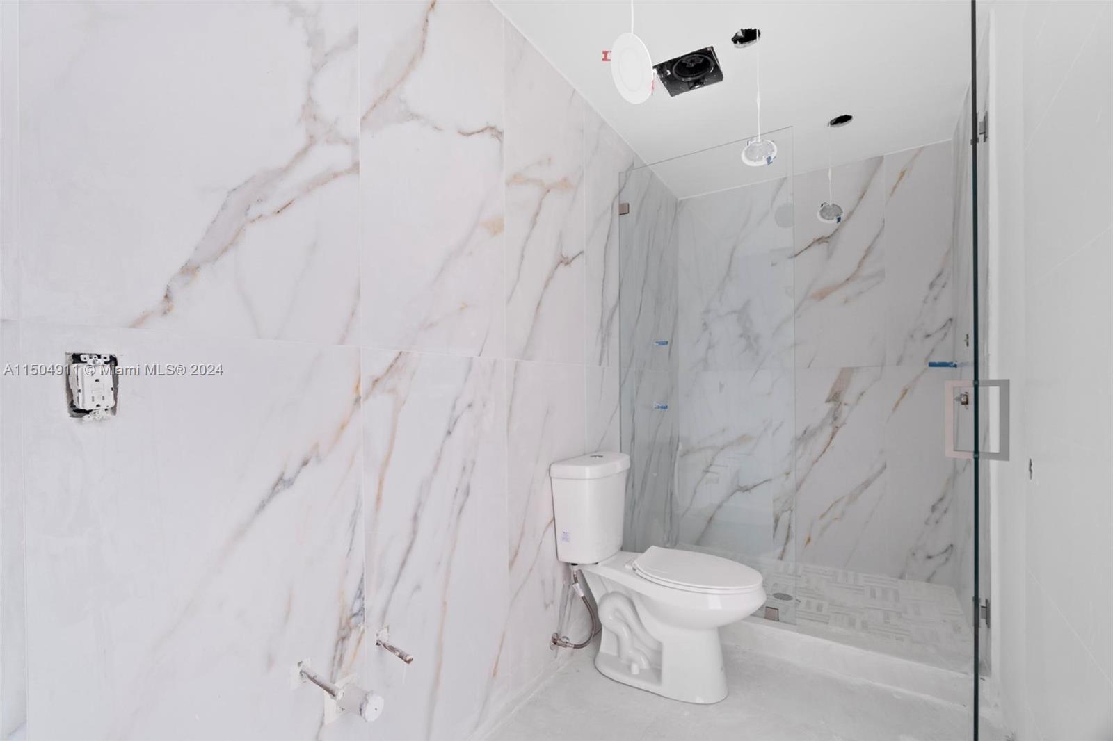 665 NE 117th st, Biscayne Park, Florida 33161, 4 Bedrooms Bedrooms, ,3 BathroomsBathrooms,Residential,For Sale,665 NE 117th st,A11504911