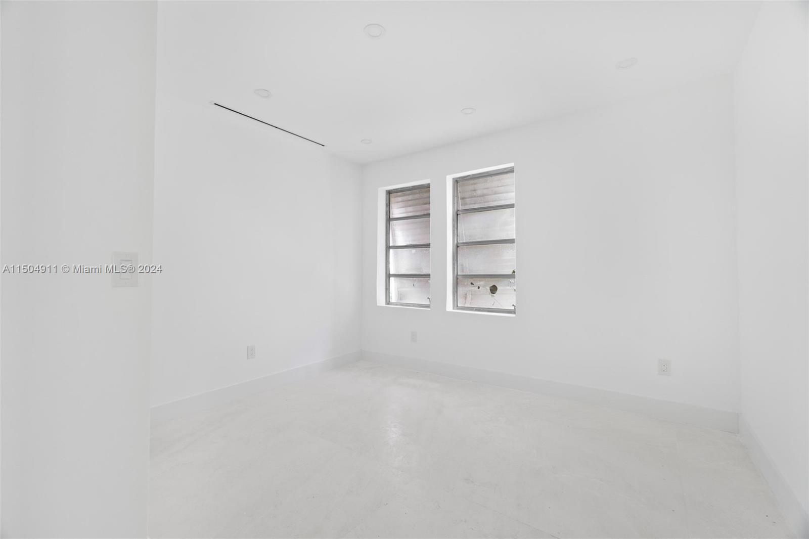 665 NE 117th st, Biscayne Park, Florida 33161, 4 Bedrooms Bedrooms, ,3 BathroomsBathrooms,Residential,For Sale,665 NE 117th st,A11504911