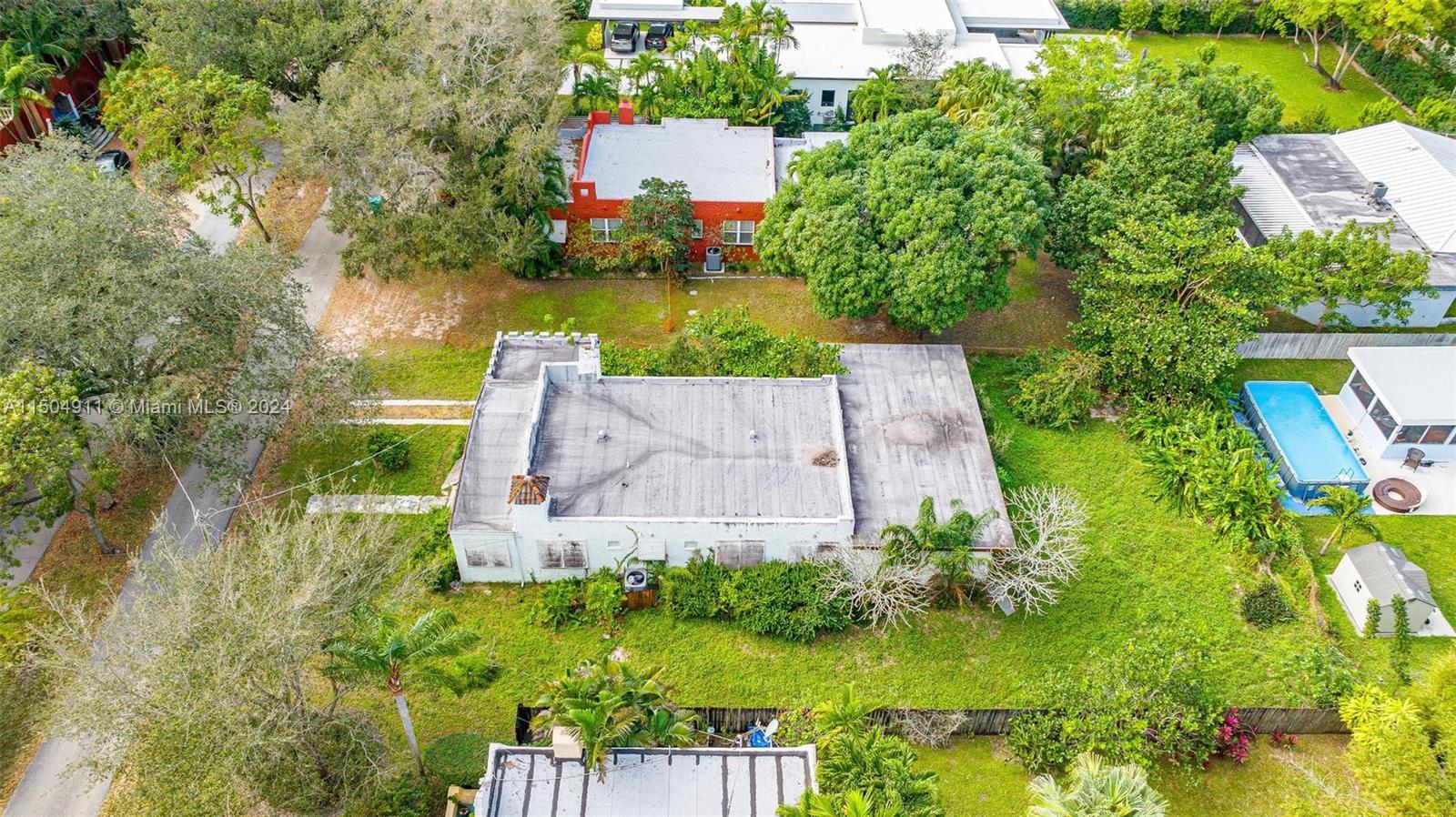 665 NE 117th st, Biscayne Park, Florida 33161, 4 Bedrooms Bedrooms, ,3 BathroomsBathrooms,Residential,For Sale,665 NE 117th st,A11504911