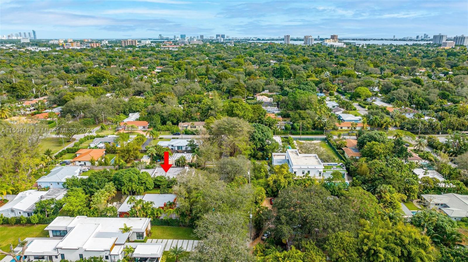 665 NE 117th st, Biscayne Park, Florida 33161, 4 Bedrooms Bedrooms, ,3 BathroomsBathrooms,Residential,For Sale,665 NE 117th st,A11504911