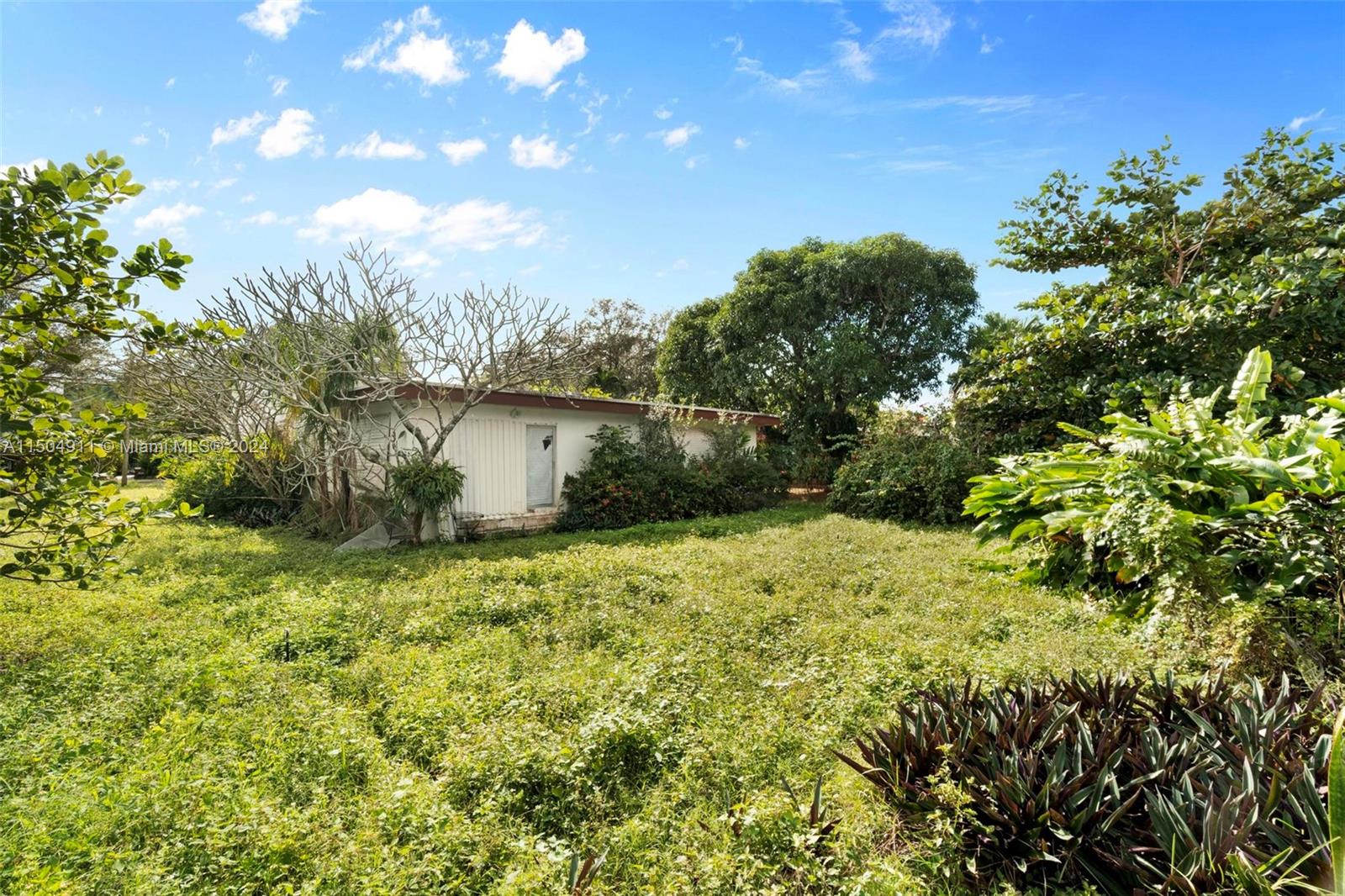 665 NE 117th st, Biscayne Park, Florida 33161, 4 Bedrooms Bedrooms, ,3 BathroomsBathrooms,Residential,For Sale,665 NE 117th st,A11504911