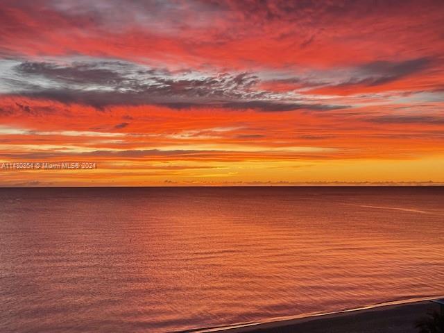 6767 Collins Ave 909, Miami Beach, Florida 33141, 2 Bedrooms Bedrooms, ,2 BathroomsBathrooms,Residential,For Sale,6767 Collins Ave 909,A11480854