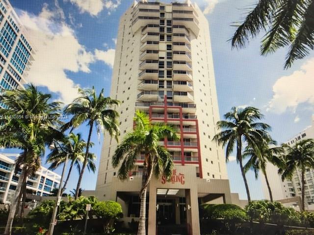 6767 Collins Ave 909, Miami Beach, Florida 33141, 2 Bedrooms Bedrooms, ,2 BathroomsBathrooms,Residential,For Sale,6767 Collins Ave 909,A11480854