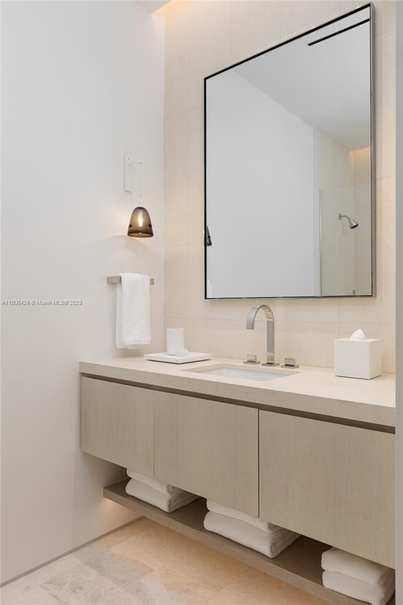 5959 Collins Ave 3005, Miami Beach, Florida 33140, 4 Bedrooms Bedrooms, ,4 BathroomsBathrooms,Residential,For Sale,5959 Collins Ave 3005,A11506424