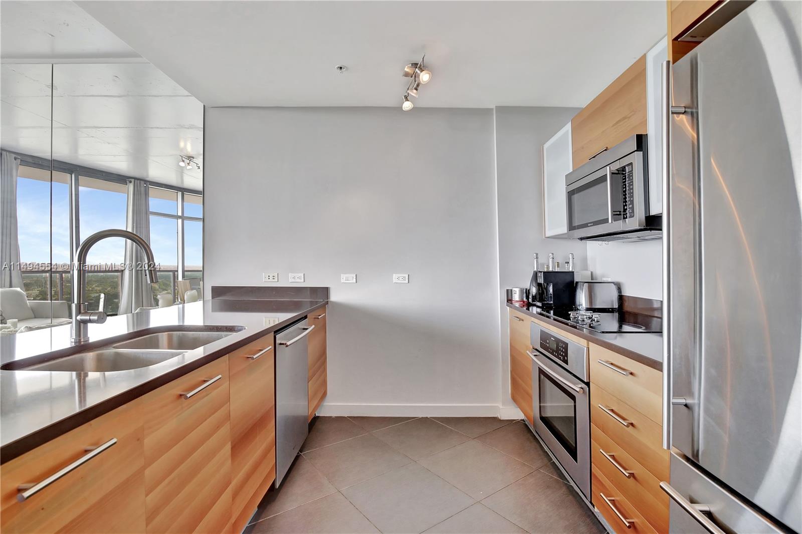 3301 NE 1st Ave H2907, Miami, Florida 33137, 2 Bedrooms Bedrooms, ,2 BathroomsBathrooms,Residential,For Sale,3301 NE 1st Ave H2907,A11494554