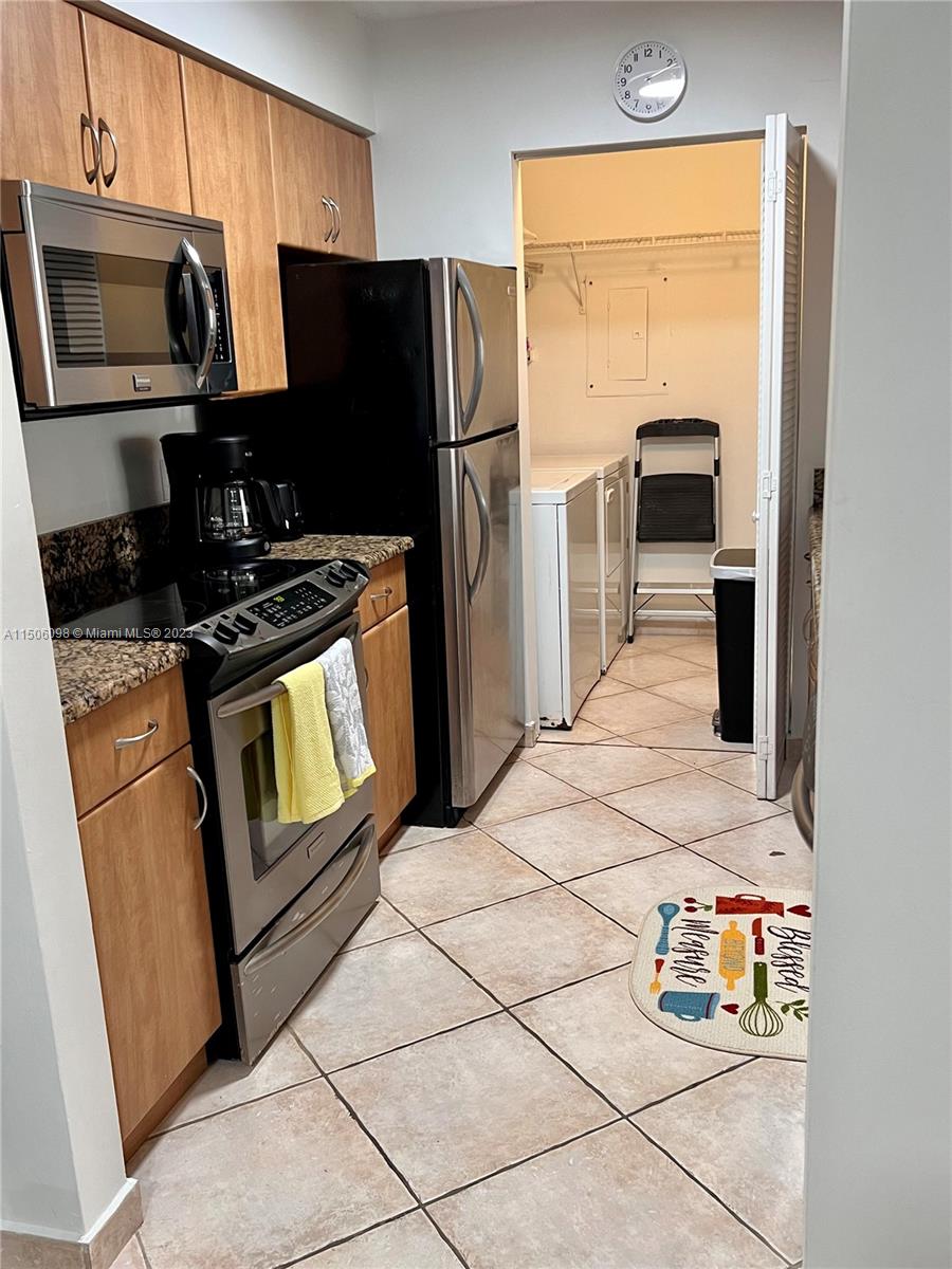 19555 E Country Club Dr 8503, Aventura, Florida 33180, 1 Bedroom Bedrooms, ,1 BathroomBathrooms,Residential,For Sale,19555 E Country Club Dr 8503,A11506098