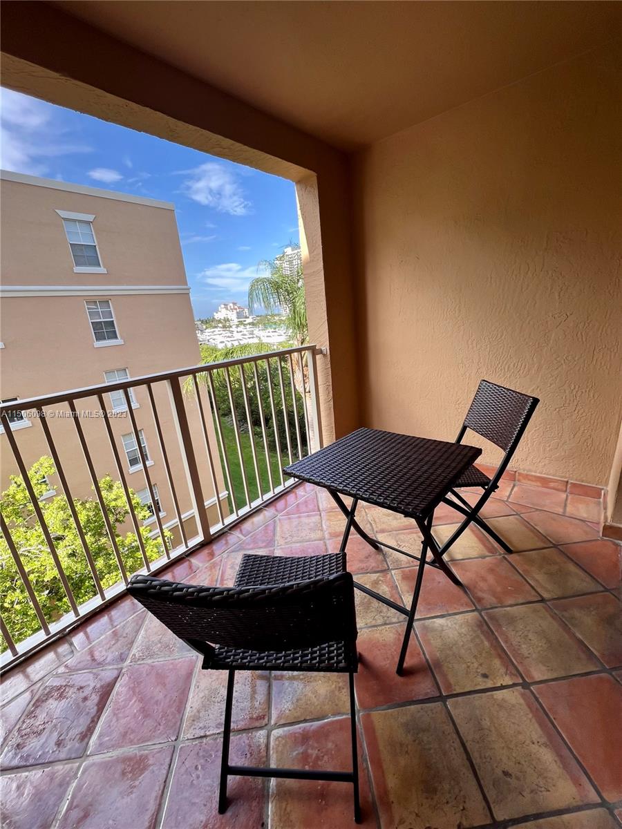 19555 E Country Club Dr 8503, Aventura, Florida 33180, 1 Bedroom Bedrooms, ,1 BathroomBathrooms,Residential,For Sale,19555 E Country Club Dr 8503,A11506098