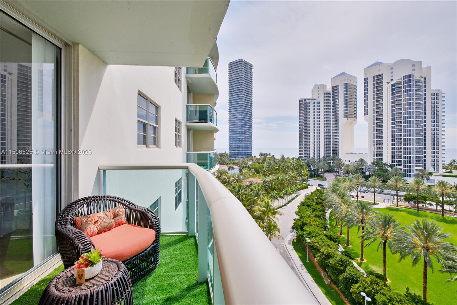 19370 Collins Ave, Sunny Isles Beach, FL, 33160 United States, 1 Bedroom Bedrooms, ,1 BathroomBathrooms,Residential,For Sale,Collins Ave,A11506525