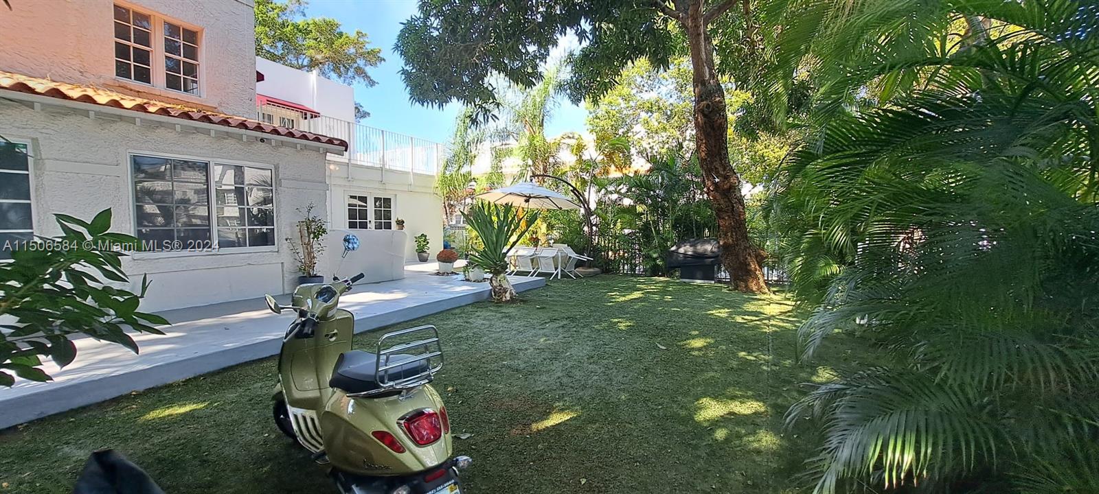 846 Michigan Ave 101, Miami Beach, Florida 33139, 3 Bedrooms Bedrooms, ,3 BathroomsBathrooms,Residentiallease,For Rent,846 Michigan Ave 101,A11506584