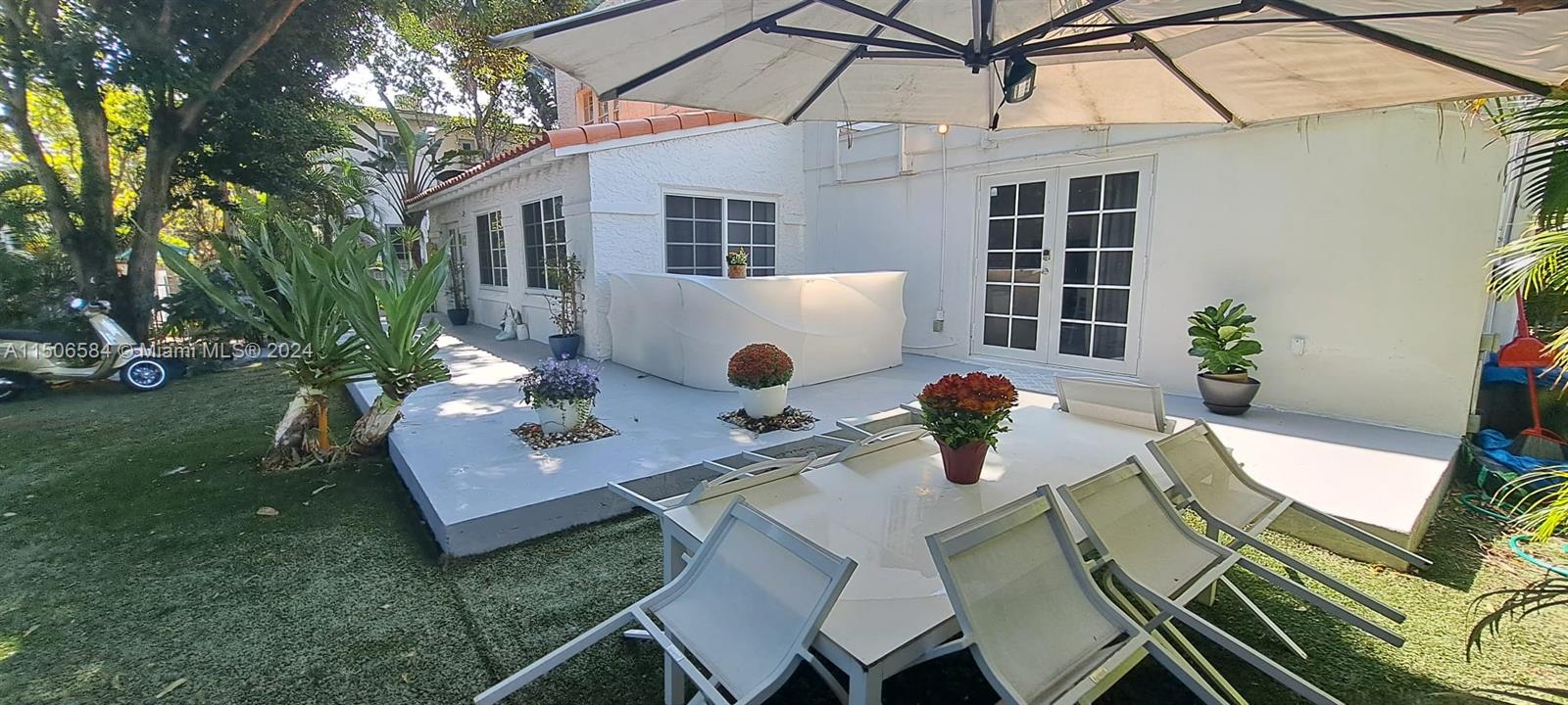 846 Michigan Ave 101, Miami Beach, Florida 33139, 3 Bedrooms Bedrooms, ,3 BathroomsBathrooms,Residentiallease,For Rent,846 Michigan Ave 101,A11506584