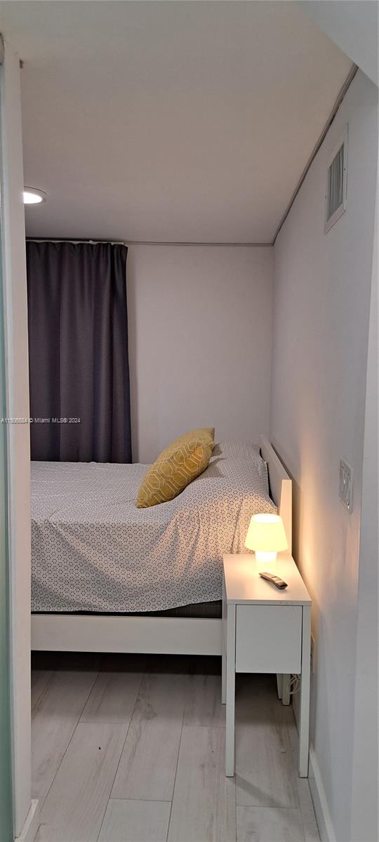 846 Michigan Ave 101, Miami Beach, Florida 33139, 3 Bedrooms Bedrooms, ,3 BathroomsBathrooms,Residentiallease,For Rent,846 Michigan Ave 101,A11506584