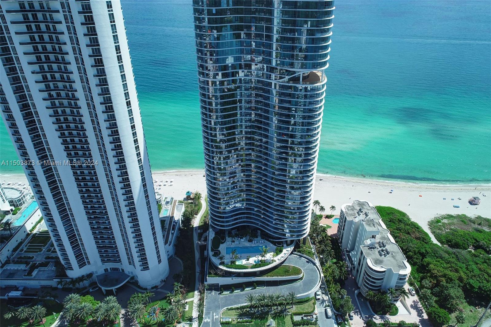 15701 Collins Ave, Sunny Isles Beach, FL, 33160 United States, 4 Bedrooms Bedrooms, ,4 BathroomsBathrooms,Residential,For Sale,Collins Ave,A11503873