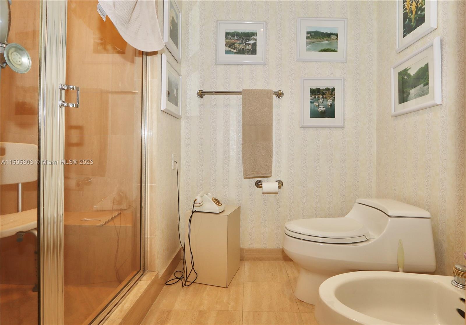 7000 Island Blvd, Aventura, FL, 33160 United States, 2 Bedrooms Bedrooms, ,2 BathroomsBathrooms,Residential,For Sale,Island Blvd,A11505803