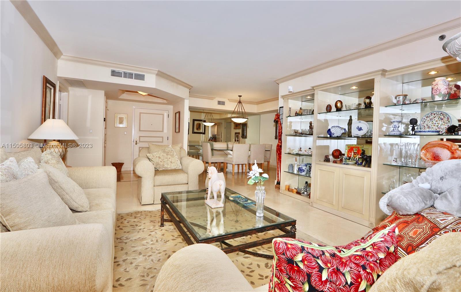 7000 Island Blvd, Aventura, FL, 33160 United States, 2 Bedrooms Bedrooms, ,2 BathroomsBathrooms,Residential,For Sale,Island Blvd,A11505803