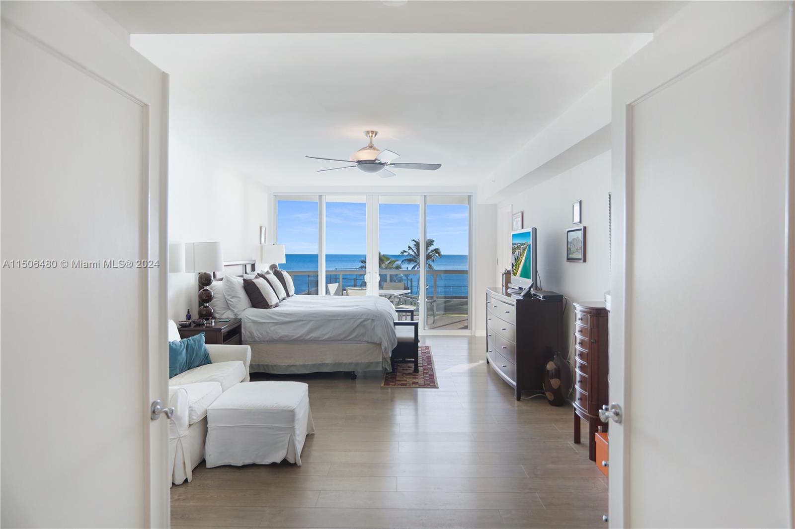 17555 Collins Ave, Sunny Isles Beach, FL, 33160 United States, 3 Bedrooms Bedrooms, ,3 BathroomsBathrooms,Residential,For Sale,Collins Ave,A11506480