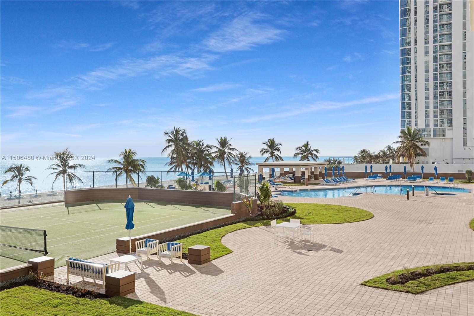 17555 Collins Ave, Sunny Isles Beach, FL, 33160 United States, 3 Bedrooms Bedrooms, ,3 BathroomsBathrooms,Residential,For Sale,Collins Ave,A11506480