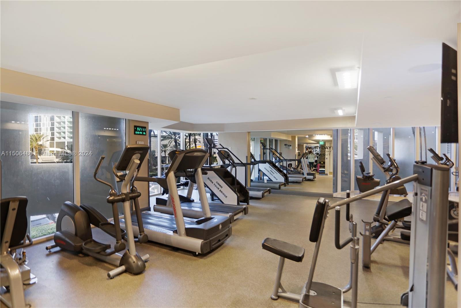 17555 Collins Ave, Sunny Isles Beach, FL, 33160 United States, 3 Bedrooms Bedrooms, ,3 BathroomsBathrooms,Residential,For Sale,Collins Ave,A11506480