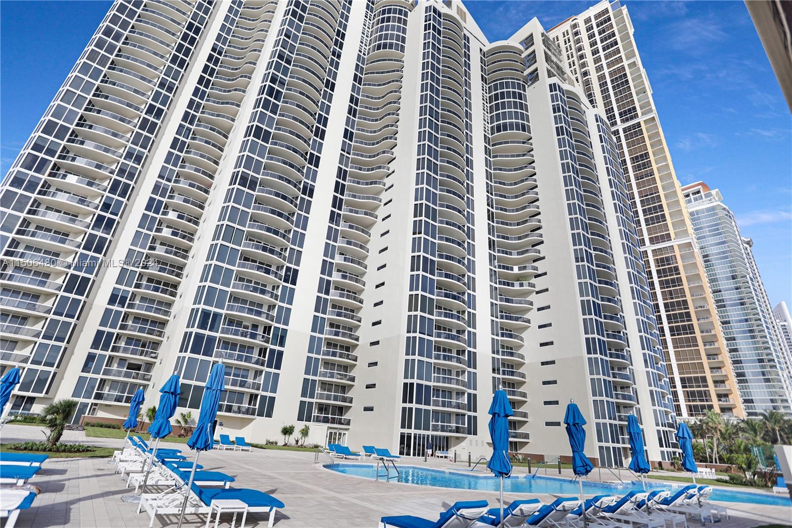 17555 Collins Ave, Sunny Isles Beach, FL, 33160 United States, 3 Bedrooms Bedrooms, ,3 BathroomsBathrooms,Residential,For Sale,Collins Ave,A11506480