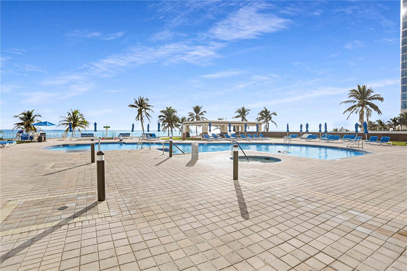 17555 Collins Ave, Sunny Isles Beach, FL, 33160 United States, 3 Bedrooms Bedrooms, ,3 BathroomsBathrooms,Residential,For Sale,Collins Ave,A11506480