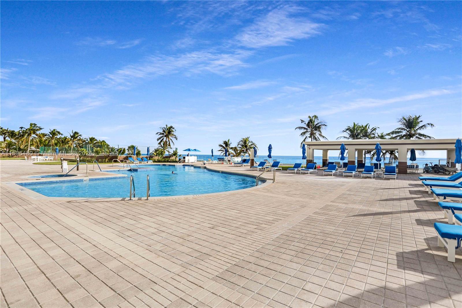 17555 Collins Ave, Sunny Isles Beach, FL, 33160 United States, 3 Bedrooms Bedrooms, ,3 BathroomsBathrooms,Residential,For Sale,Collins Ave,A11506480