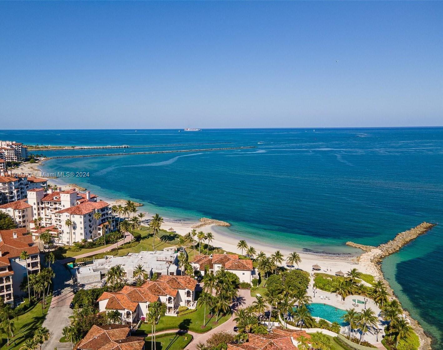19145 Fisher Island Dr 19145, Fisher Island, Florida 33109, 4 Bedrooms Bedrooms, ,3 BathroomsBathrooms,Residentiallease,For Rent,19145 Fisher Island Dr 19145,A11505377