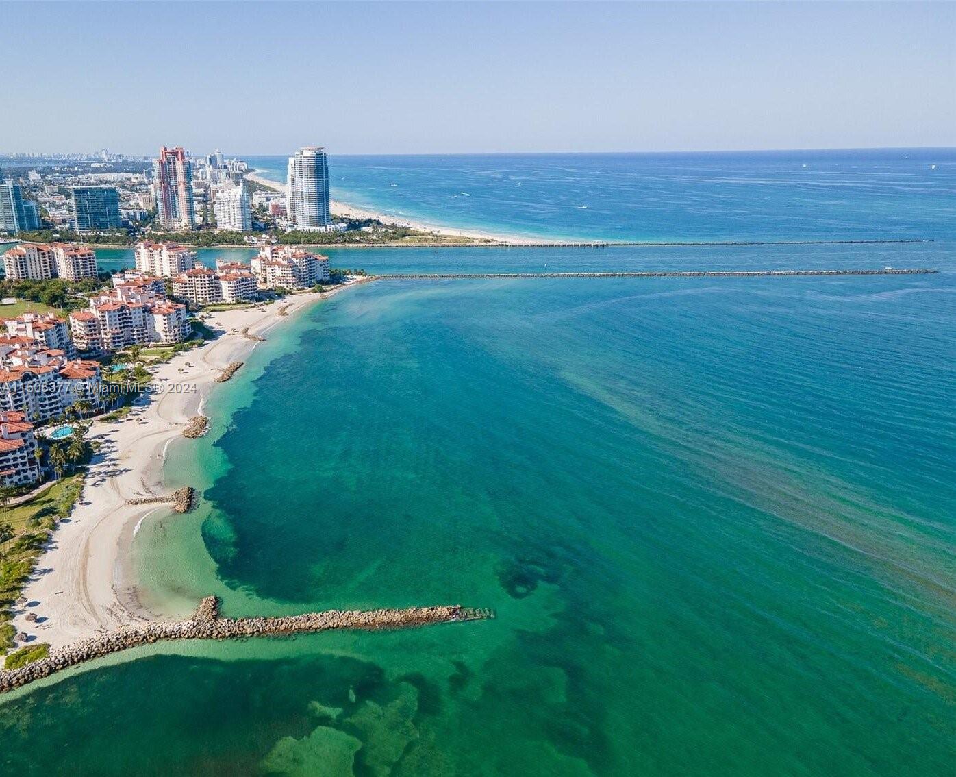 19145 Fisher Island Dr 19145, Fisher Island, Florida 33109, 4 Bedrooms Bedrooms, ,3 BathroomsBathrooms,Residentiallease,For Rent,19145 Fisher Island Dr 19145,A11505377