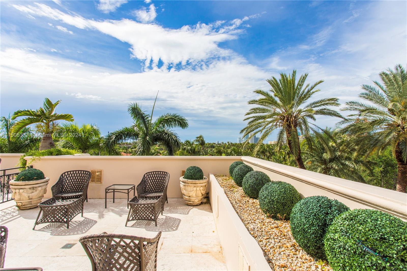 19145 Fisher Island Dr 19145, Fisher Island, Florida 33109, 4 Bedrooms Bedrooms, ,3 BathroomsBathrooms,Residentiallease,For Rent,19145 Fisher Island Dr 19145,A11505377