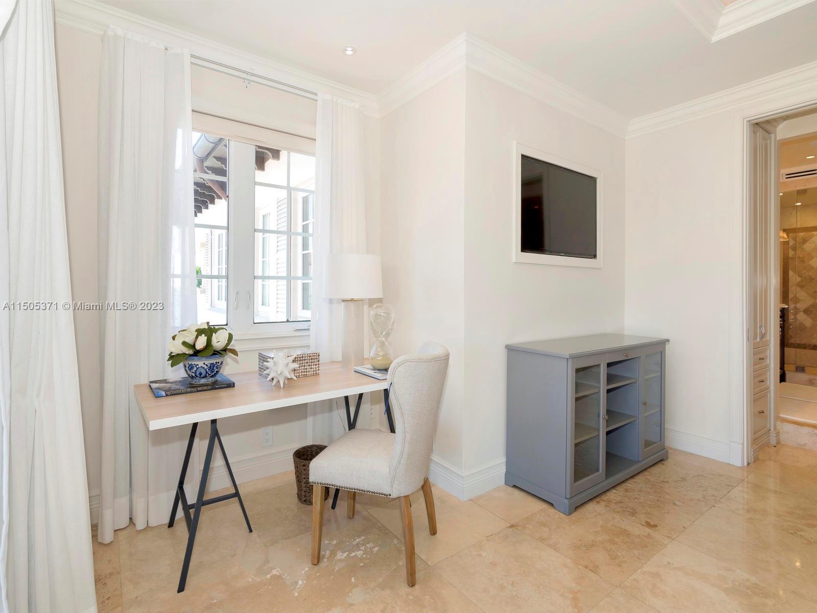 19251 FISHER ISLAND DRIVE 19251, Fisher Island, Florida 33109, 3 Bedrooms Bedrooms, ,3 BathroomsBathrooms,Residentiallease,For Rent,19251 FISHER ISLAND DRIVE 19251,A11505371