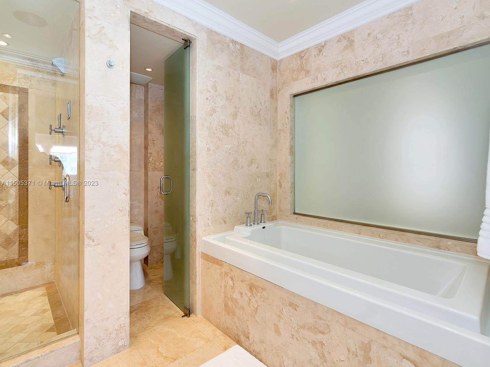 19251 FISHER ISLAND DRIVE 19251, Fisher Island, Florida 33109, 3 Bedrooms Bedrooms, ,3 BathroomsBathrooms,Residentiallease,For Rent,19251 FISHER ISLAND DRIVE 19251,A11505371