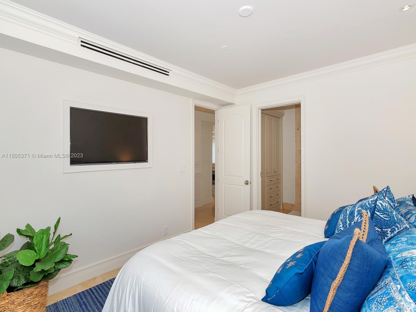 19251 FISHER ISLAND DRIVE 19251, Fisher Island, Florida 33109, 3 Bedrooms Bedrooms, ,3 BathroomsBathrooms,Residentiallease,For Rent,19251 FISHER ISLAND DRIVE 19251,A11505371