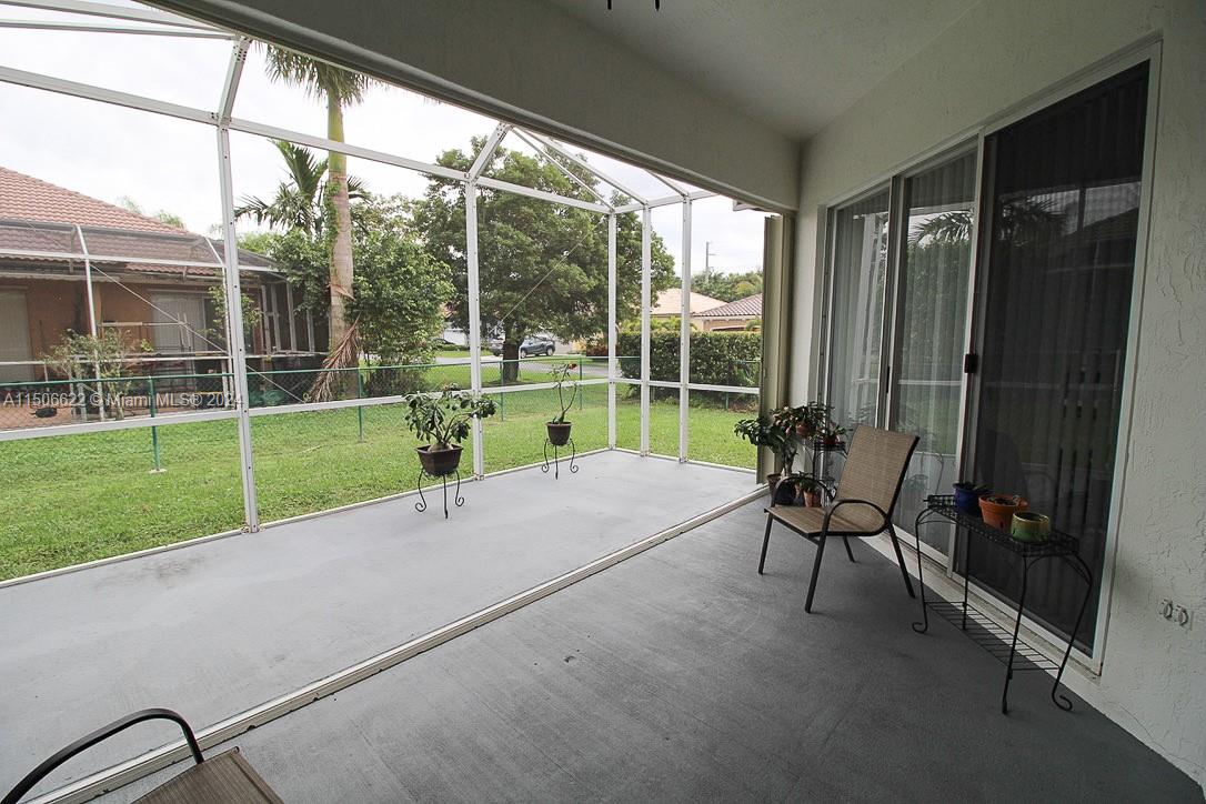 725 SE 28th Ln, Homestead, Florida 33033, 4 Bedrooms Bedrooms, ,2 BathroomsBathrooms,Residential,For Sale,725 SE 28th Ln,A11506622