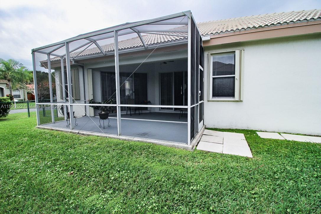 725 SE 28th Ln, Homestead, Florida 33033, 4 Bedrooms Bedrooms, ,2 BathroomsBathrooms,Residential,For Sale,725 SE 28th Ln,A11506622