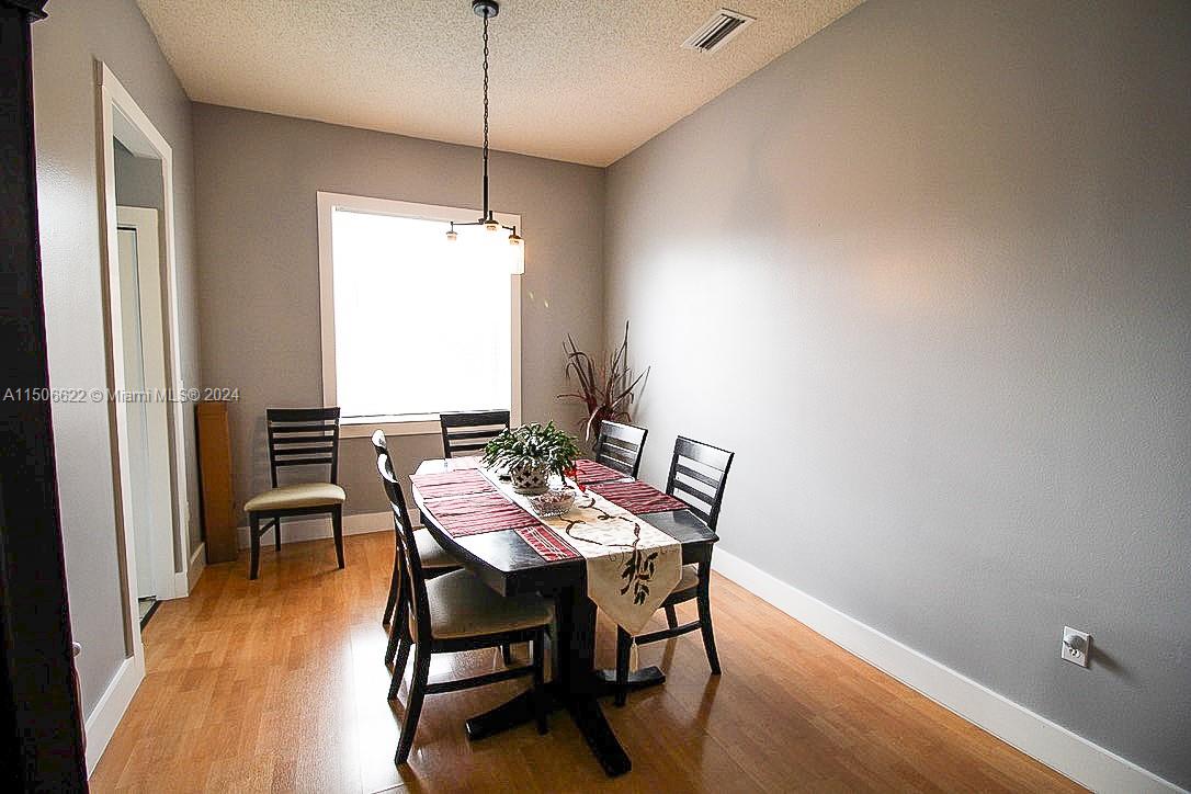 725 SE 28th Ln, Homestead, Florida 33033, 4 Bedrooms Bedrooms, ,2 BathroomsBathrooms,Residential,For Sale,725 SE 28th Ln,A11506622