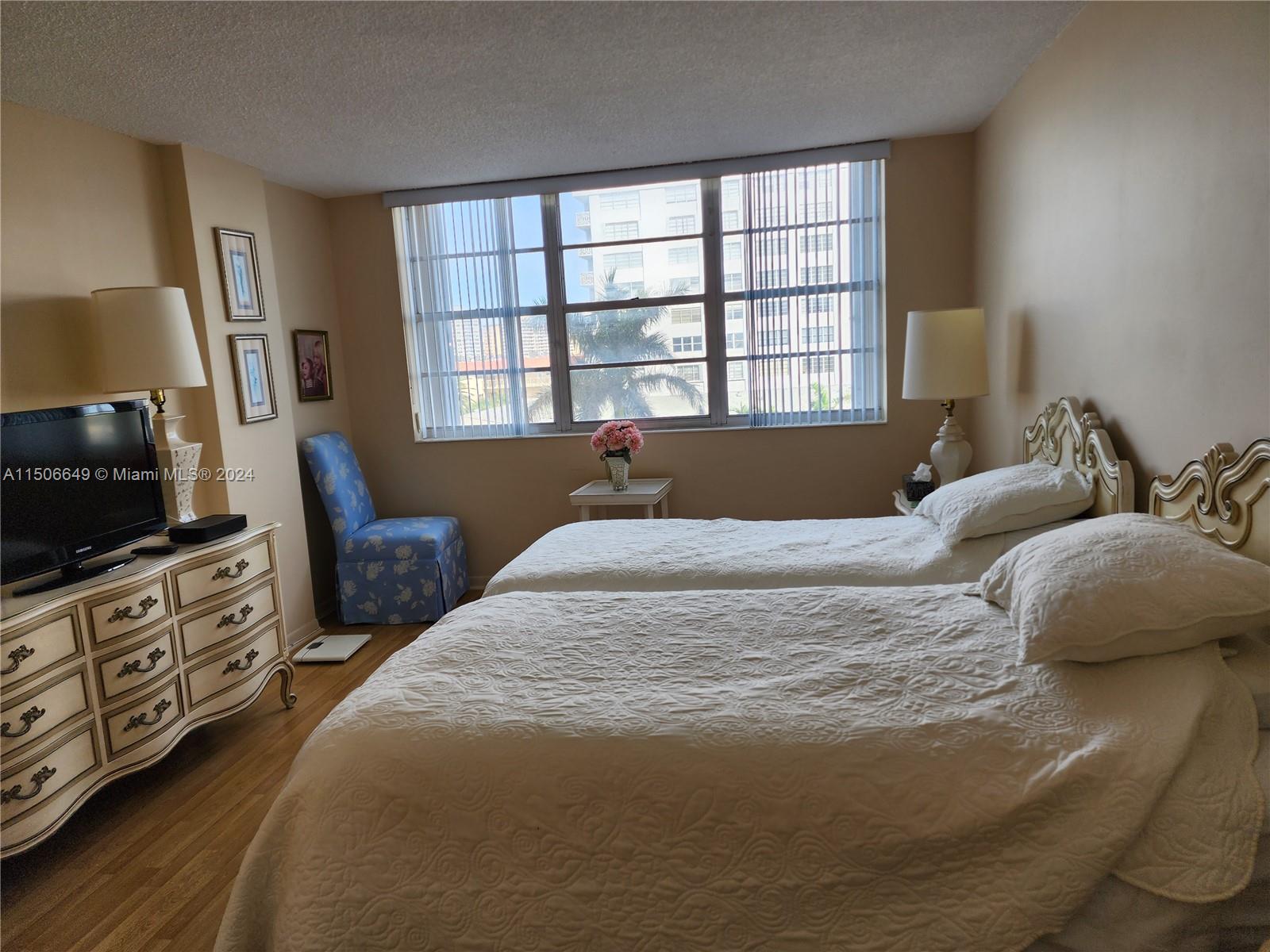 3161 S Ocean Dr 501, Hallandale Beach, Florida 33009, 2 Bedrooms Bedrooms, ,2 BathroomsBathrooms,Residential,For Sale,3161 S Ocean Dr 501,A11506649