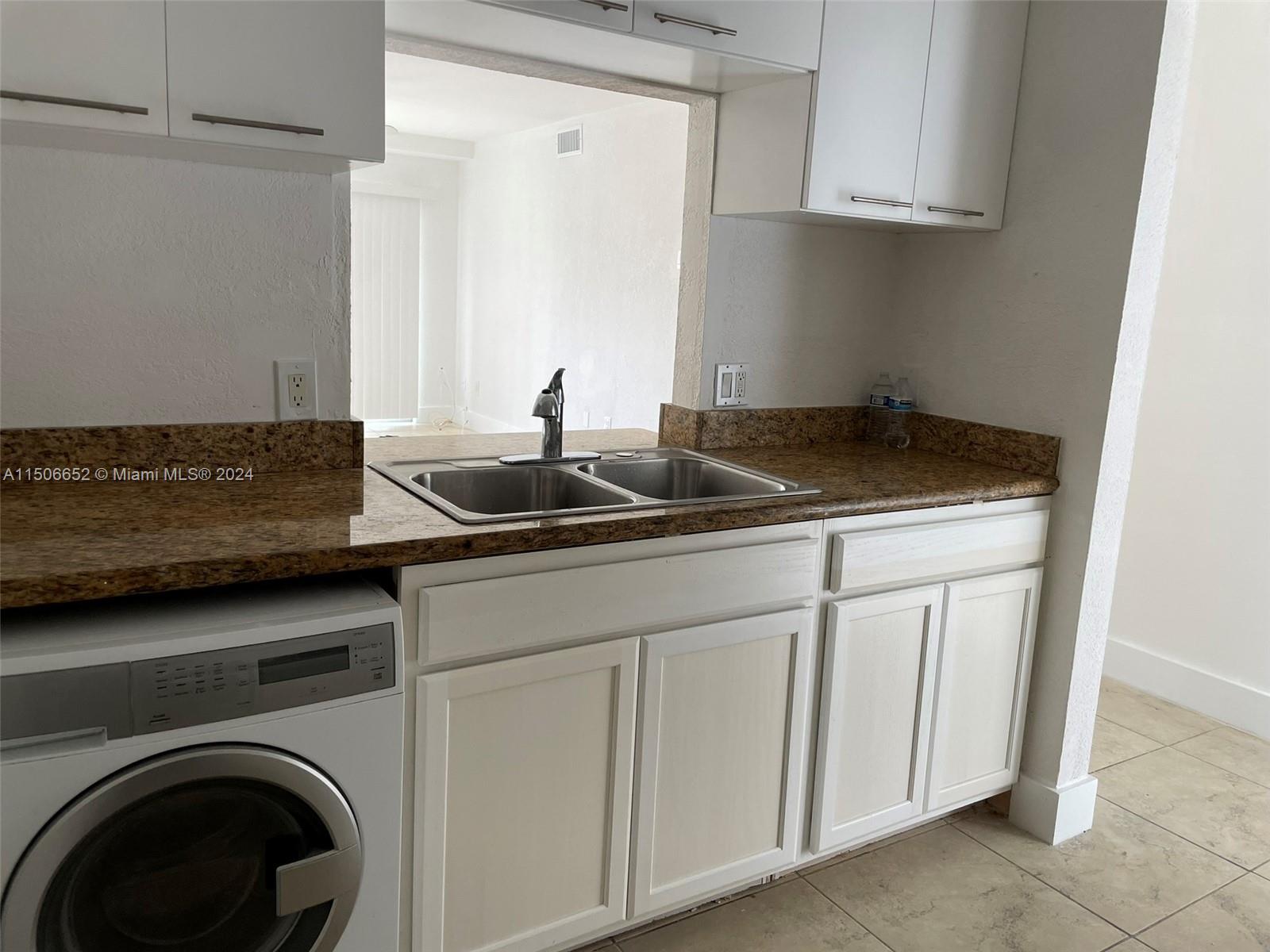 677 NE 24th St 607, Miami, Florida 33137, 2 Bedrooms Bedrooms, ,2 BathroomsBathrooms,Residential,For Sale,677 NE 24th St 607,A11506652