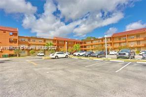 8818 Mcnab Rd, Tamarac, FL, 33321 United States, 2 Bedrooms Bedrooms, ,2 BathroomsBathrooms,Residential,For Sale,Mcnab Rd,A11506701