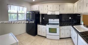 8818 Mcnab Rd, Tamarac, FL, 33321 United States, 2 Bedrooms Bedrooms, ,2 BathroomsBathrooms,Residential,For Sale,Mcnab Rd,A11506701