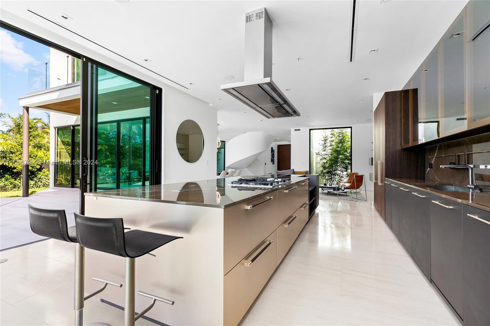 3172 Bay Rd, Miami Beach, FL, 33140 United States, 6 Bedrooms Bedrooms, ,6 BathroomsBathrooms,Residential,For Sale,Bay Rd,A11506799