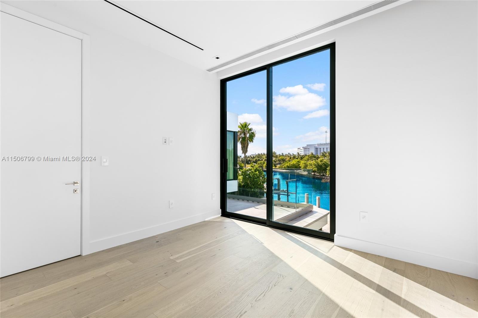 3172 Bay Rd, Miami Beach, FL, 33140 United States, 6 Bedrooms Bedrooms, ,6 BathroomsBathrooms,Residential,For Sale,Bay Rd,A11506799