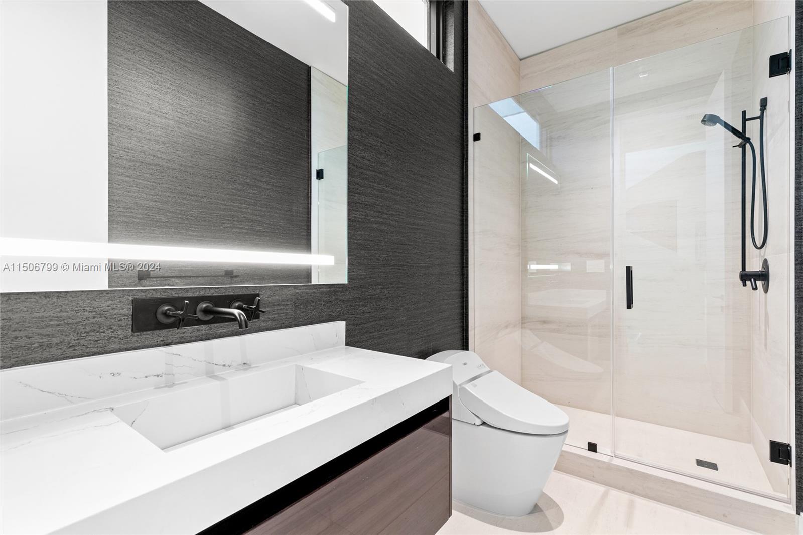 3172 Bay Rd, Miami Beach, FL, 33140 United States, 6 Bedrooms Bedrooms, ,6 BathroomsBathrooms,Residential,For Sale,Bay Rd,A11506799