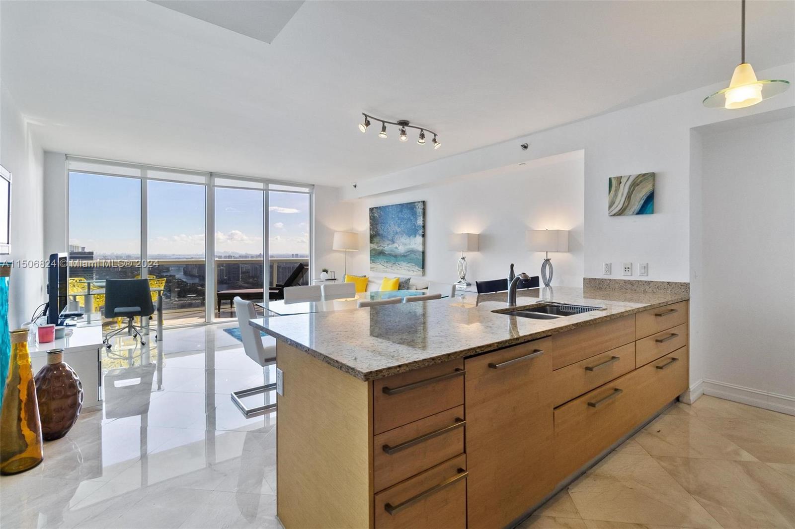 1830 S Ocean Dr 5105, Hallandale Beach, Florida 33009, 1 Bedroom Bedrooms, ,1 BathroomBathrooms,Residentiallease,For Rent,1830 S Ocean Dr 5105,A11506824