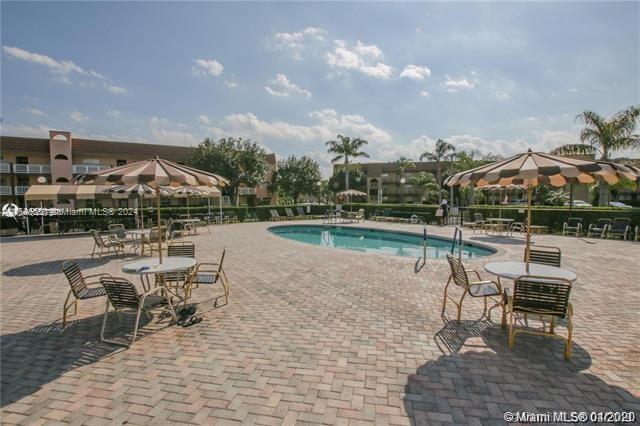 9380 Sunrise Lakes Blvd, Sunrise, FL, 33322 United States, 1 Bedroom Bedrooms, ,1 BathroomBathrooms,Residential,For Sale,Sunrise Lakes Blvd,A11506551